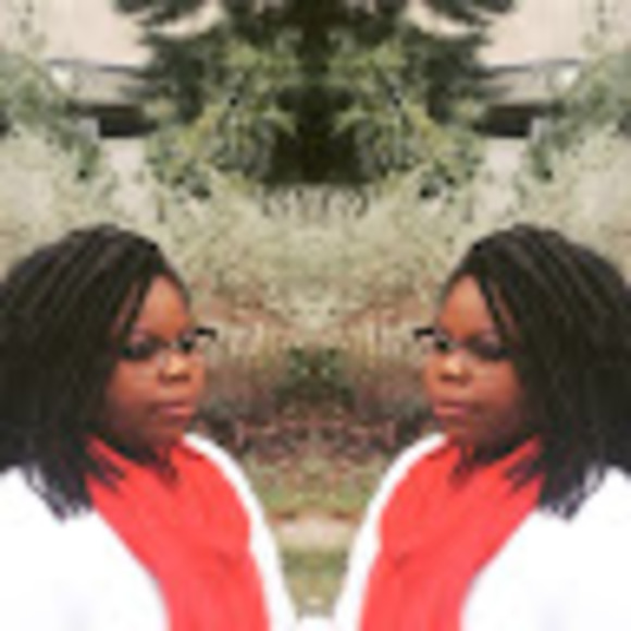 Meet your Posher, Denesha - Picture 1 of 1